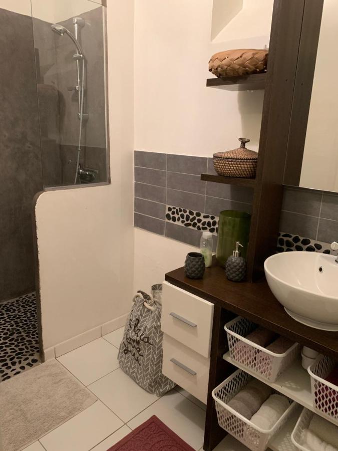 Charmant Logement A Vierzon Centre Экстерьер фото