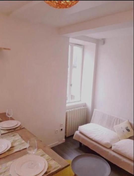 Charmant Logement A Vierzon Centre Экстерьер фото
